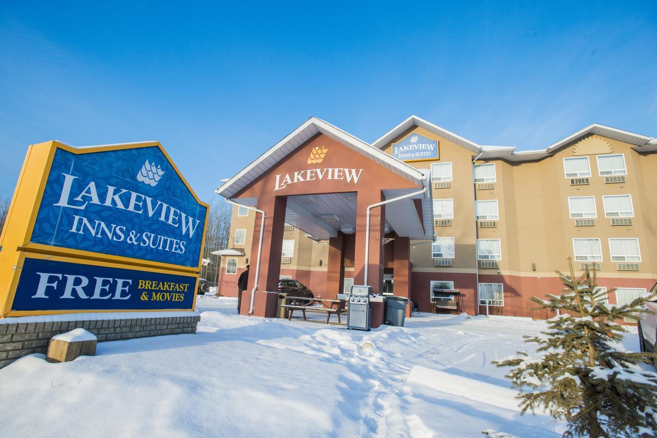 Lakeview Inns & Suites - Chetwynd Exterior photo